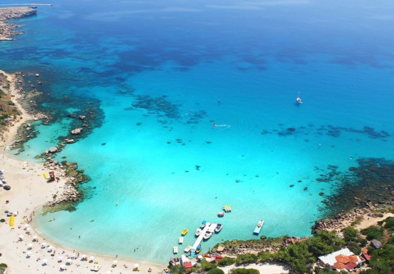 Konnos Bay